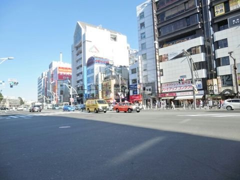 上野四丁目 交差点