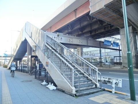 上野六丁目歩道橋