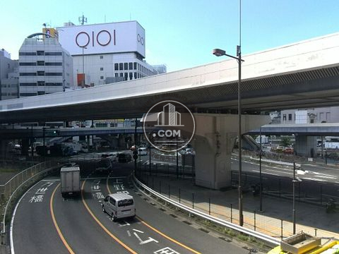 駅前ロータリー