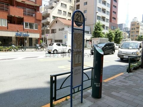 バス停 (大江戸線蔵前駅)