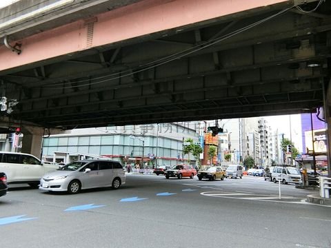 台東四丁目 交差点