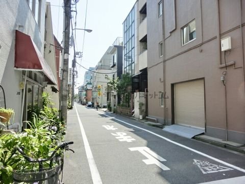 台東2-25