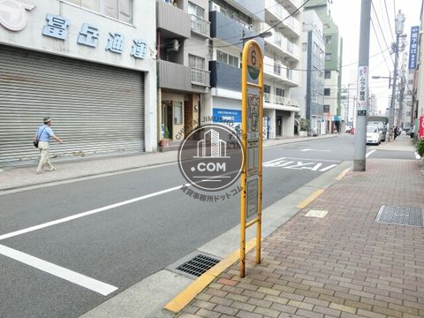裏路地