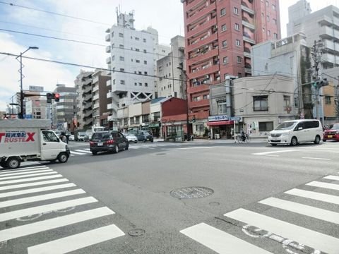 鳥越二丁目  交差点