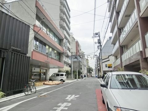 鳥越明神通り