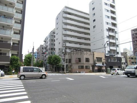 鳥越二丁目 交差点