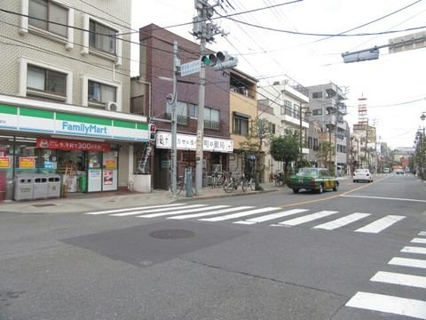東浅草小学校前 交差点