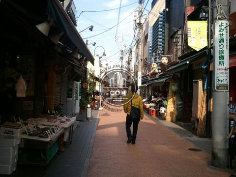 裏路地
