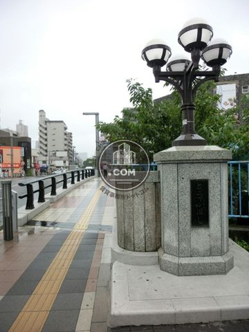 駅周辺