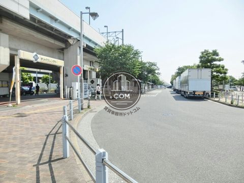 駅前ロータリー