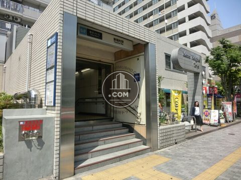 駅周辺