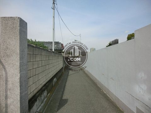 裏路地