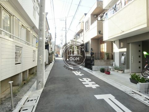 裏路地
