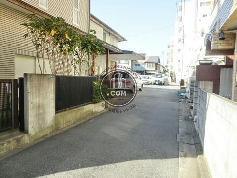 裏路地