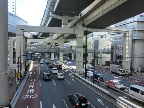 玉川通り 三軒茶屋方面
