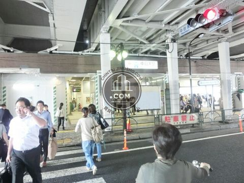 駅周辺
