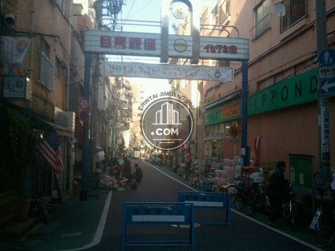 裏路地