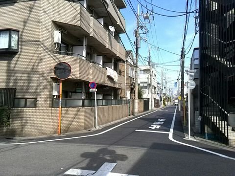 マンションや住宅が多いです