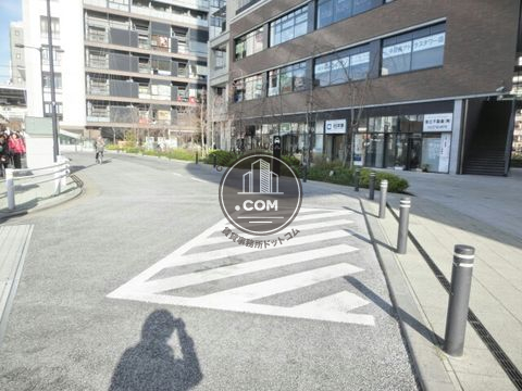 駅前ロータリー