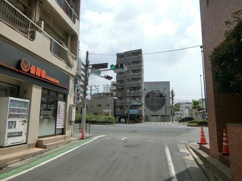 大森スポーツセンター前 交差点