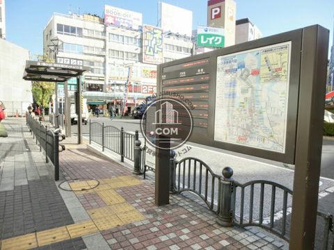 駅前ロータリー