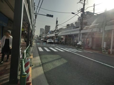 様々な専門店が軒を連ねます