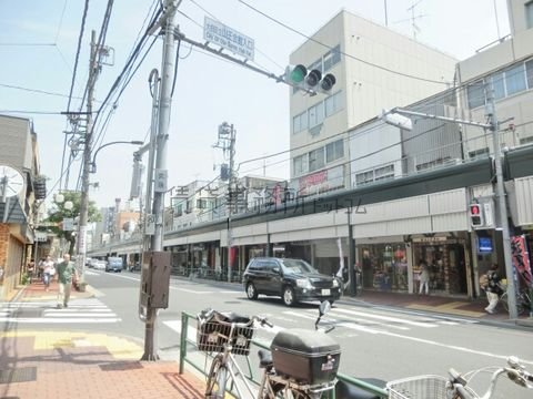 山王会館入口 交差点