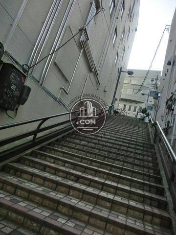 裏路地
