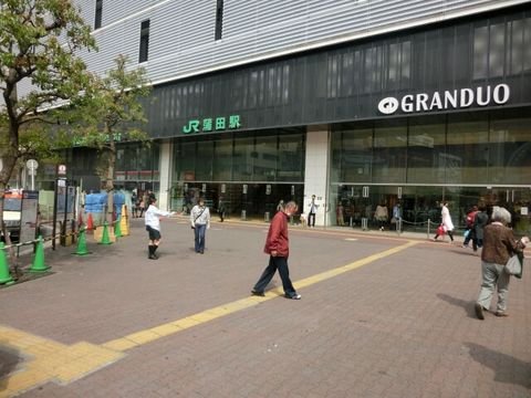 蒲田駅西口前