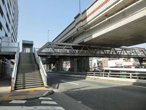 代田橋駅前歩道橋