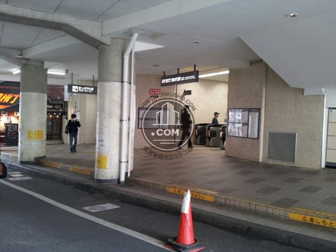 駅周辺