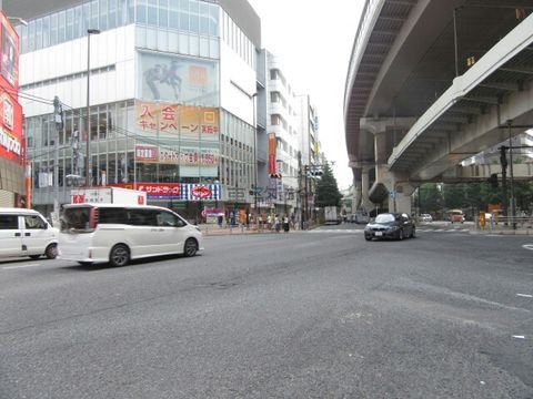 三軒茶屋 交差点