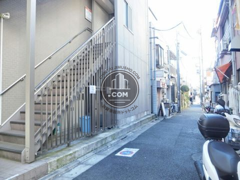 裏路地