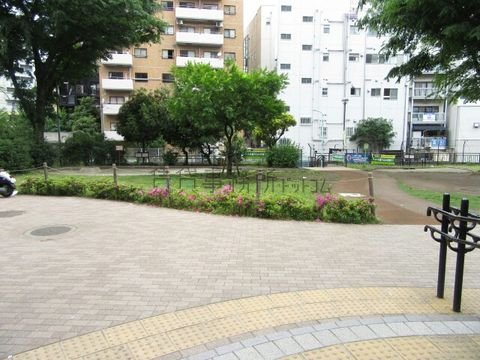 恵比寿東公園(たこ公園)