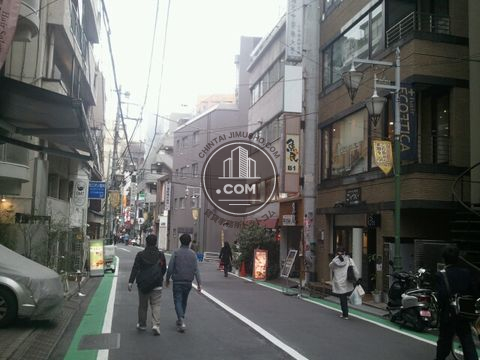 裏路地