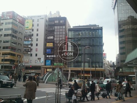 駅前ロータリー