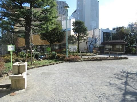 猿楽古代住居跡公園