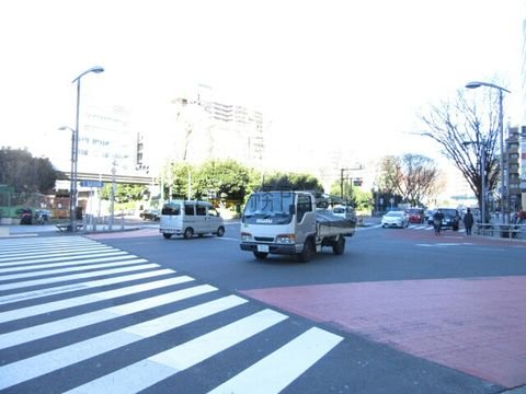宮下公園 交差点