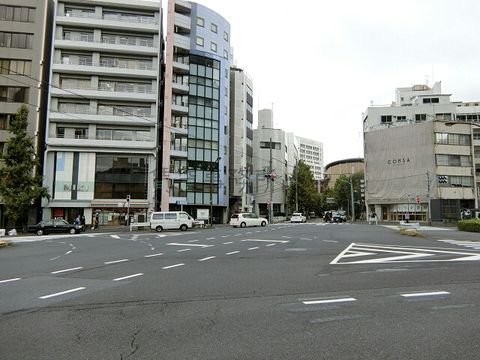 渋谷二丁目 交差点