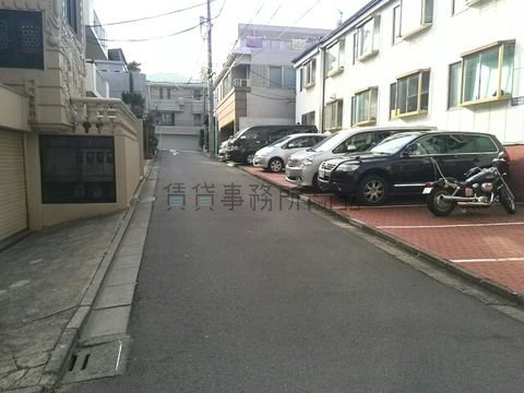 松濤1-4裏路地