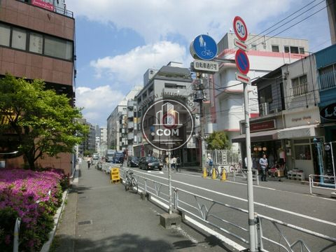 駅周辺