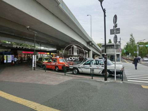 駅前ロータリー