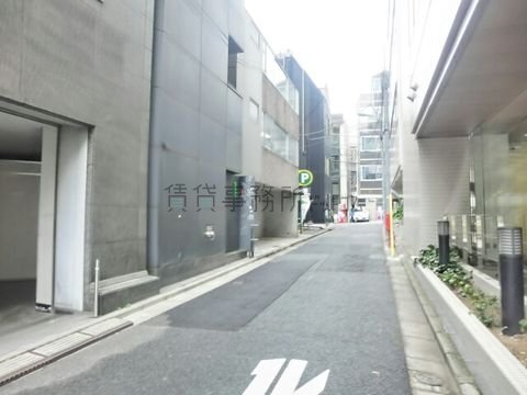 一本中に入れば静かな環境