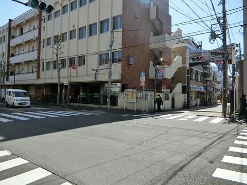 社会教育館前 交差点
