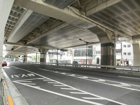 西新宿JCT 付近(甲州街道沿い)
