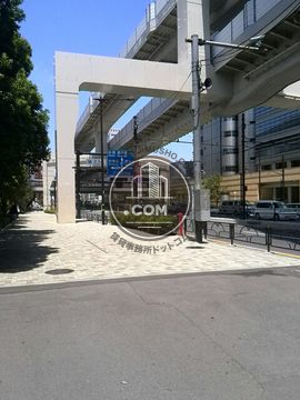 駅周辺