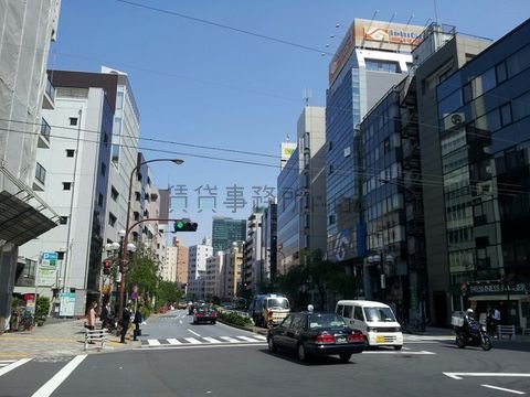 東3丁目付近からの明治通り渋谷方面