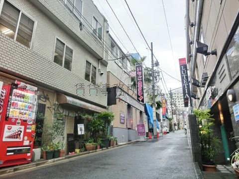 円山町は夜の町です