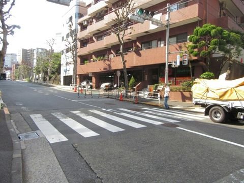 代々木区民会館前 交差点
