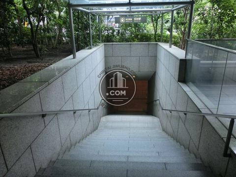 駅周辺